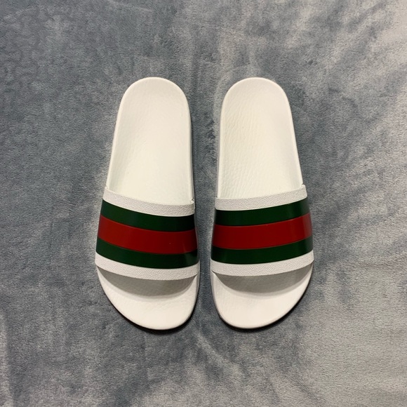 Gucci Shoes - Pursuit '72 Rubber Slide Sandals